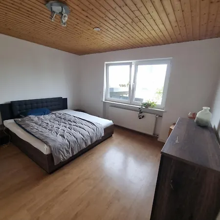 M Voll Moebliert